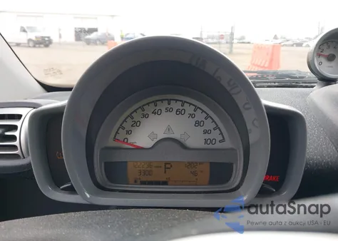 2009 Smart Fortwo Brabus/Passion/Pure z USA, uszkodzony, nr VIN WMEEJ31X39K315166